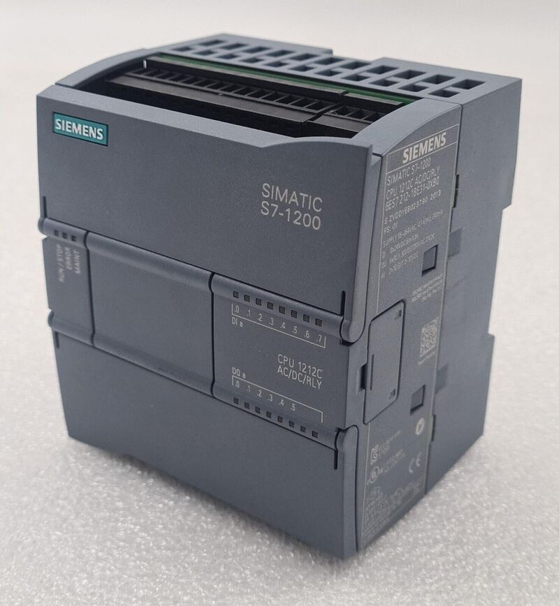 Контроллер Simatic 1200 от Siemens