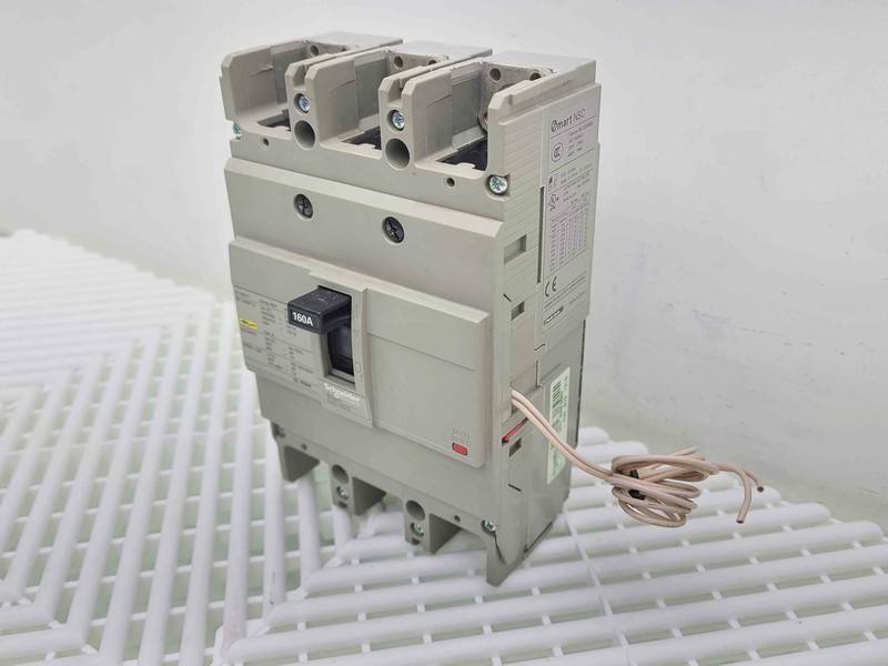 Schneider Electric аксессуары для автоматических выключателей 630–6300А