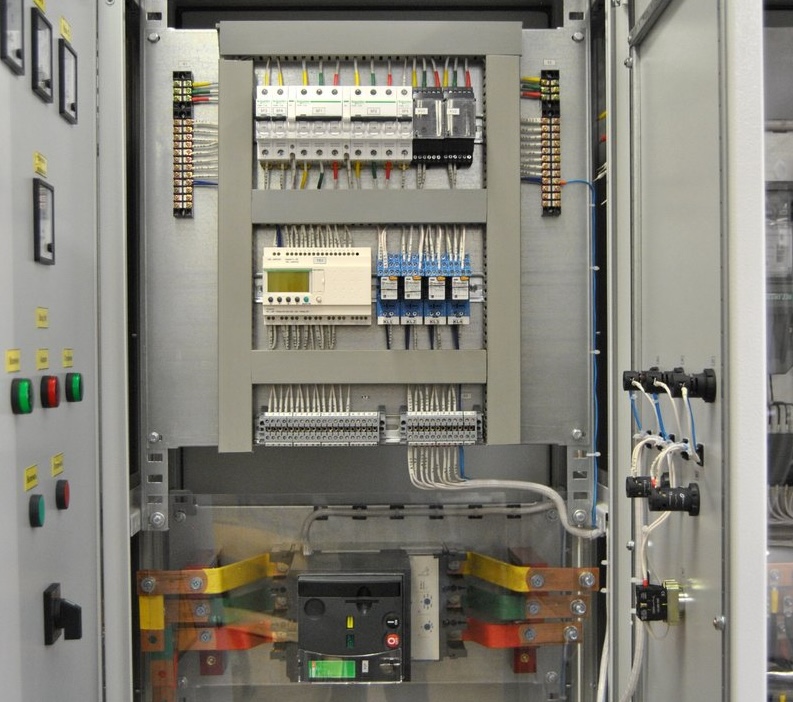 Schneider Electric подвесные пульты управления