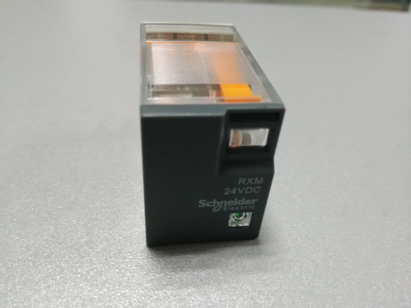 Schneider Electric реле RXM/LB