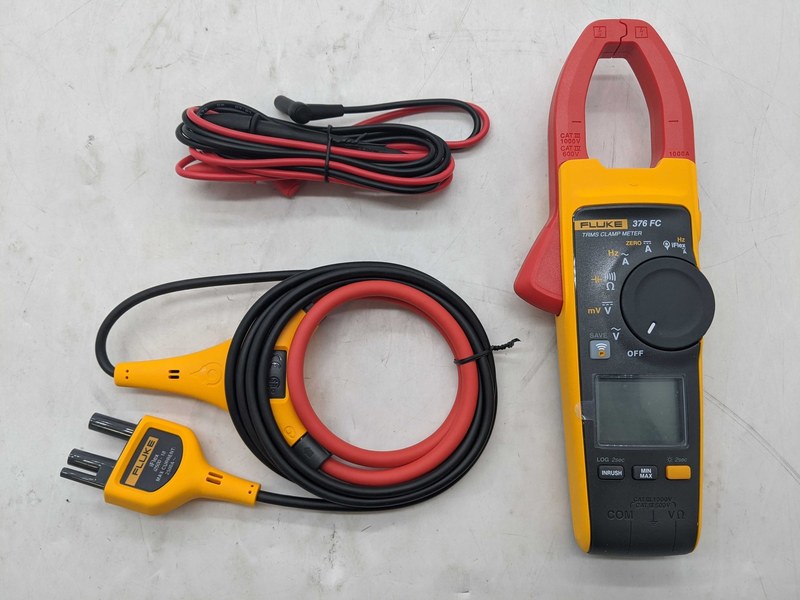 купить токоизмерительные клещи fluke