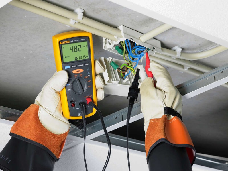 измеритель сопротивления изоляции fluke