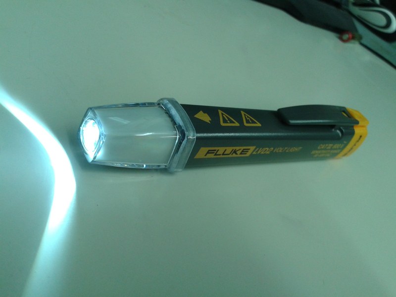 индикатор fluke lvd2
