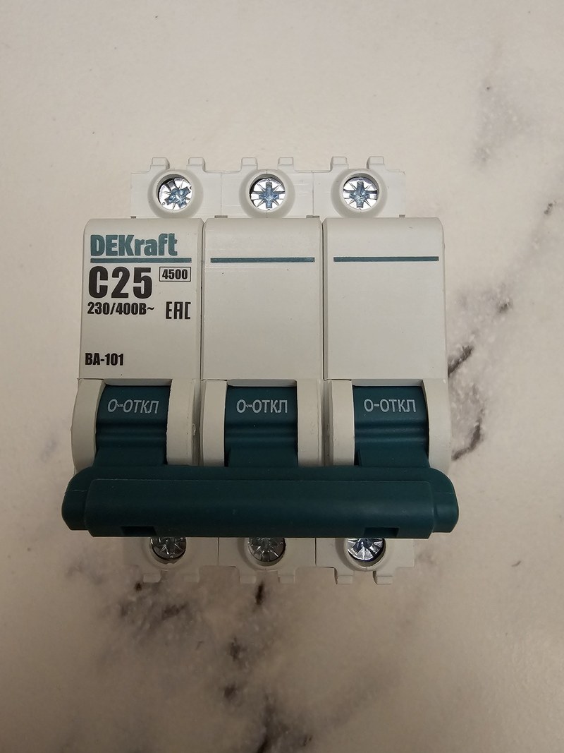 dekraft c25 3p