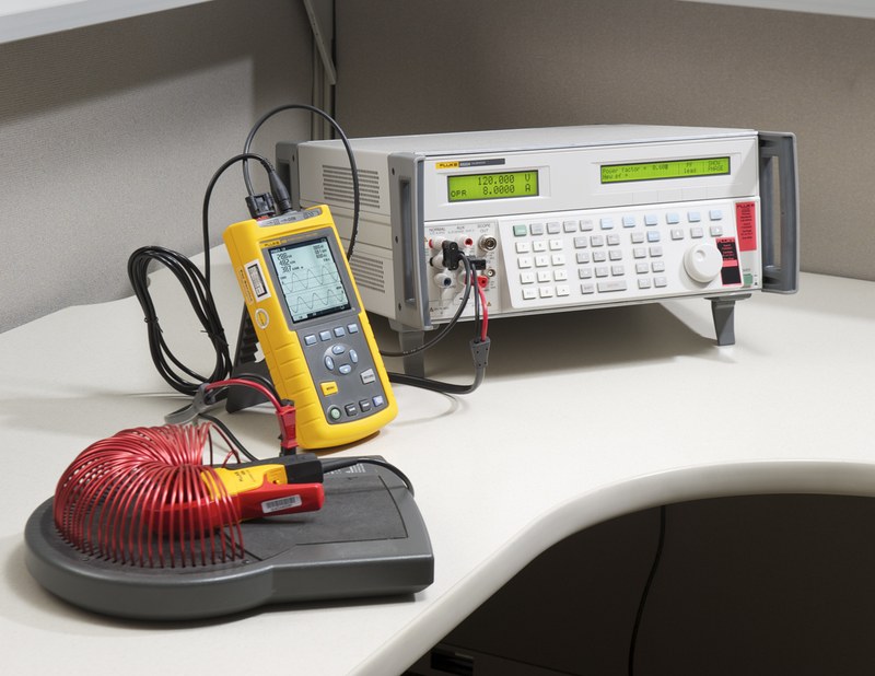 fluke 5522а