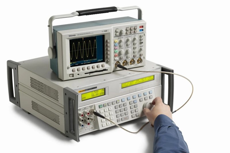 fluke 5522а