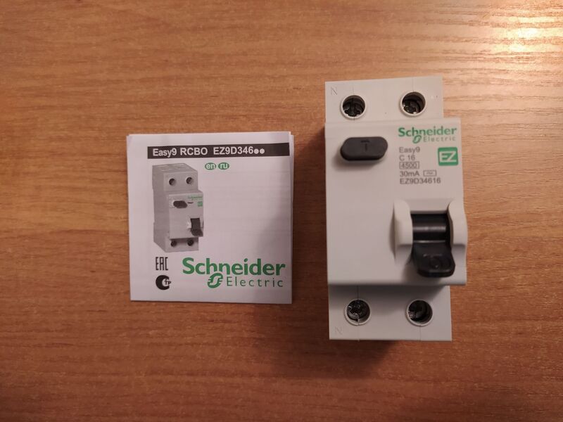 Schneider Easy9 1P 16A