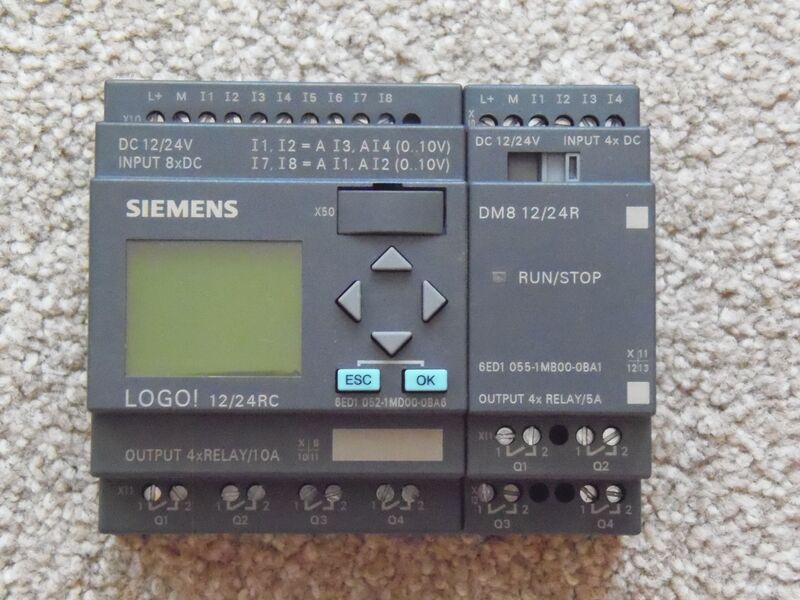 Модуль Siemens Logo DM8 230R