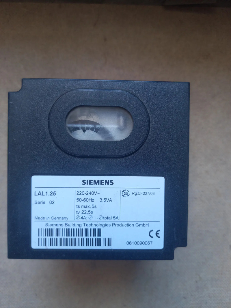 Автомат горения Siemens 22.331C2BT Автомат горения Siemens 22.331C2BT