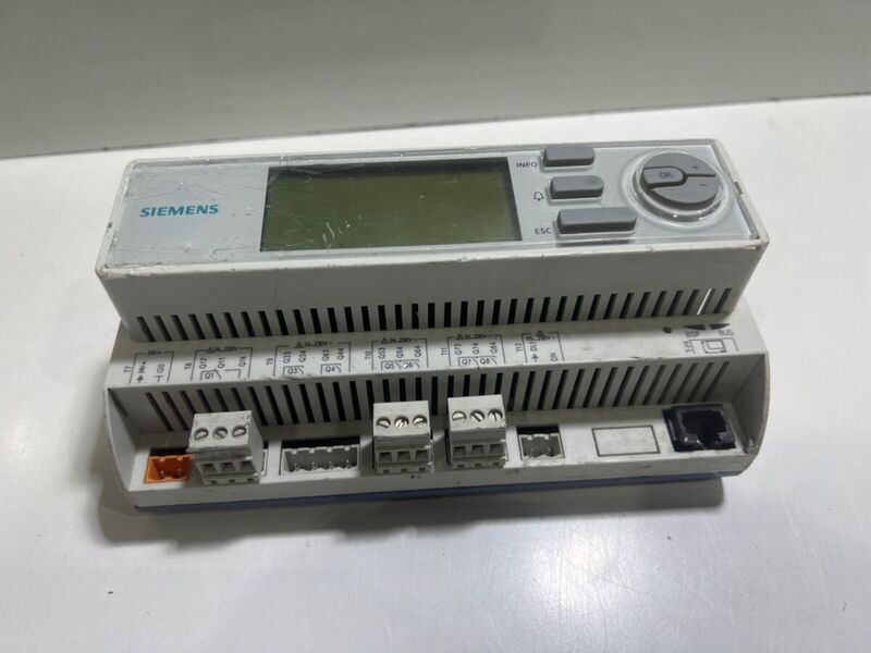 Контроллер Siemens Climatix POL424.70 STD Контроллер Siemens Climatix POL424.70 STD