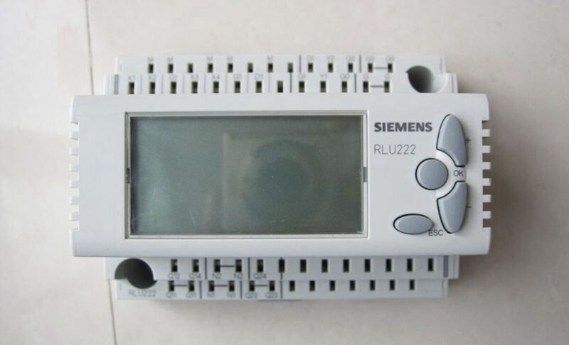Контроллер Siemens RLU222