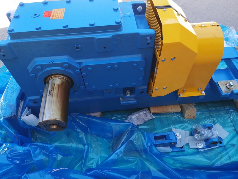 Mотор-редуктор Siemens Flender B3SH05A Mотор-редуктор Siemens Flender B3SH05A