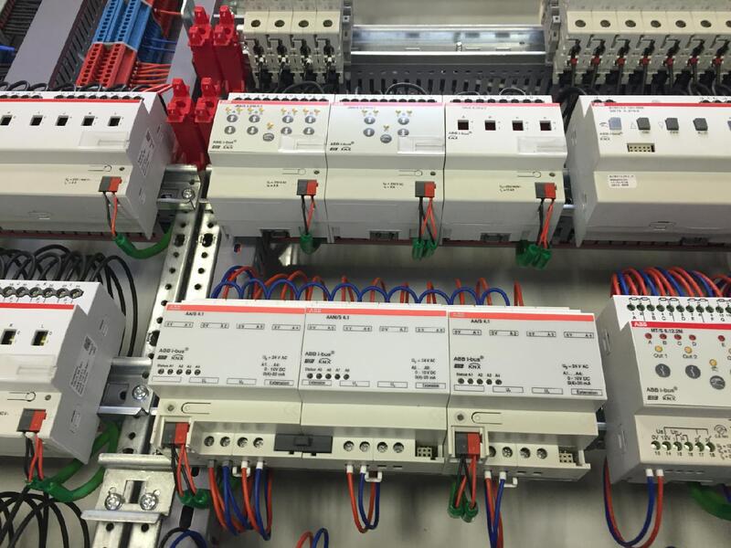 Надежные решения для ваших проектов: Комплектующие ABB