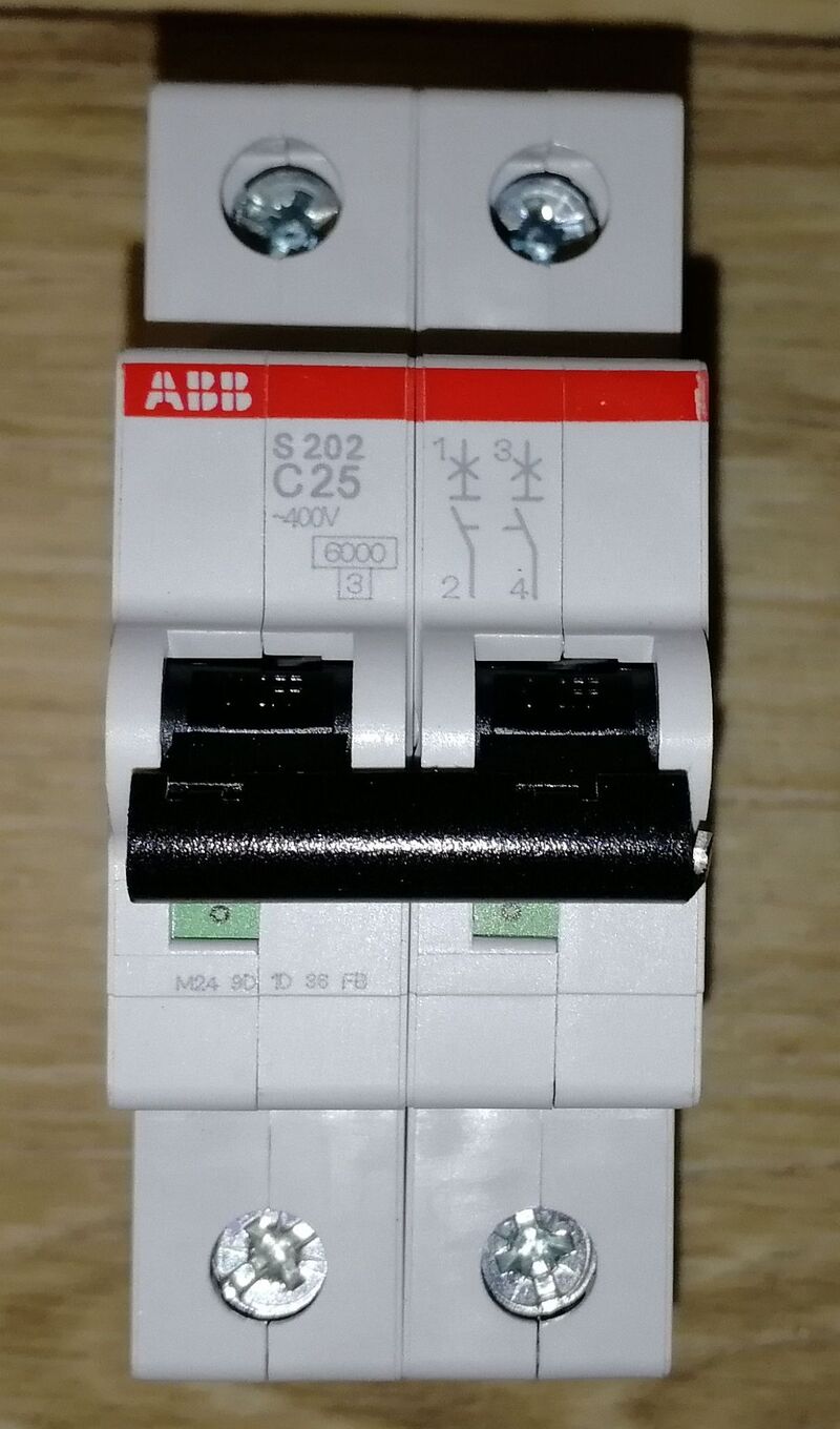ABB S202 C50: Опора вашей электроустановки в любых условиях