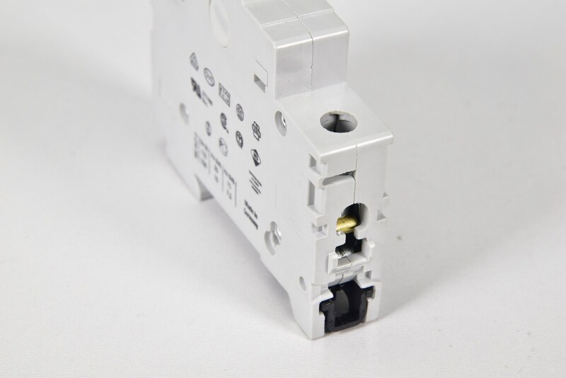 Оптимизируйте электрическую защиту с ABB 1S201 C10