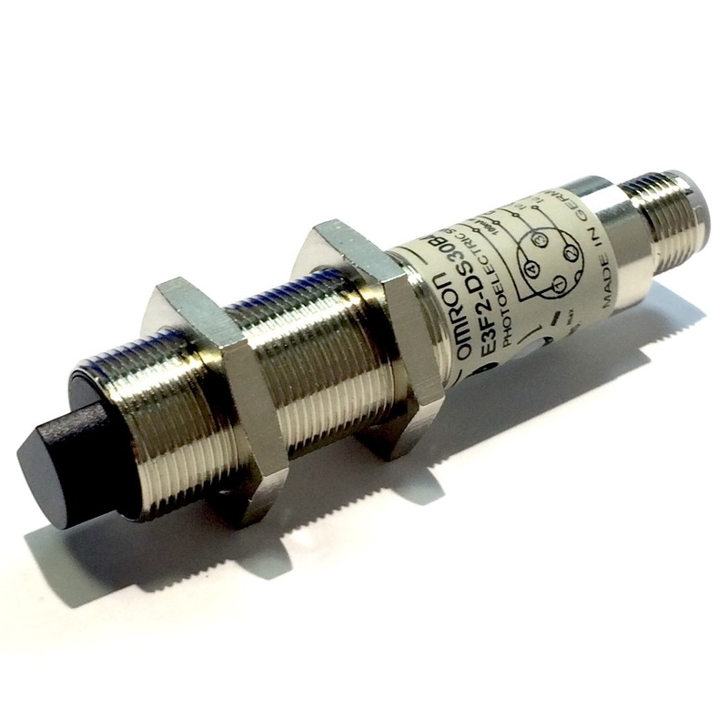 Фотоэлектрические датчики Omron E3F2-R2B4
