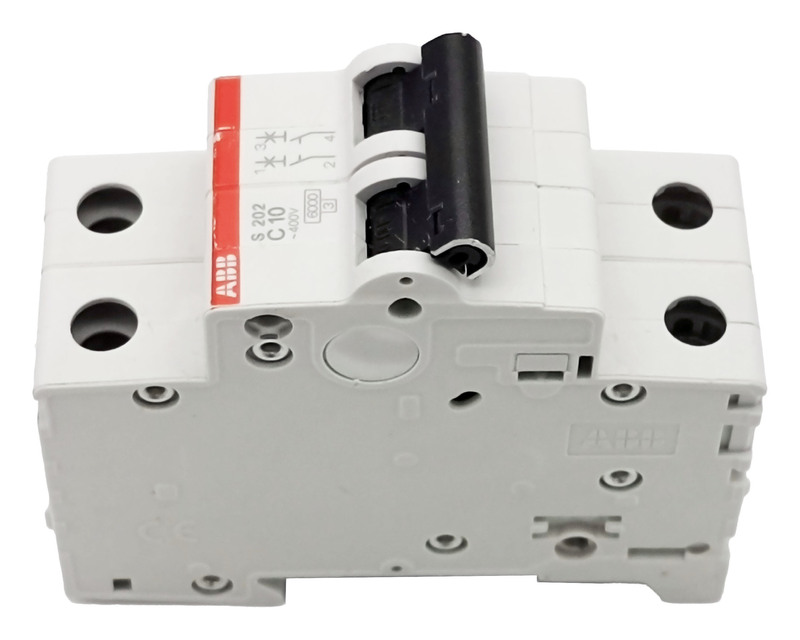 ABB S202 C10: Максимальная защита от перегрузок и коротких замыканий