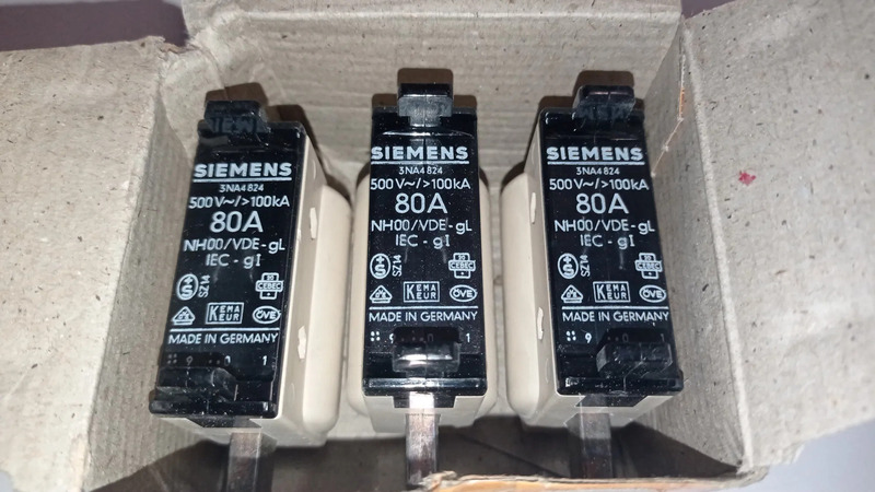 Предохранитель Siemens 80A Предохранитель Siemens 80A