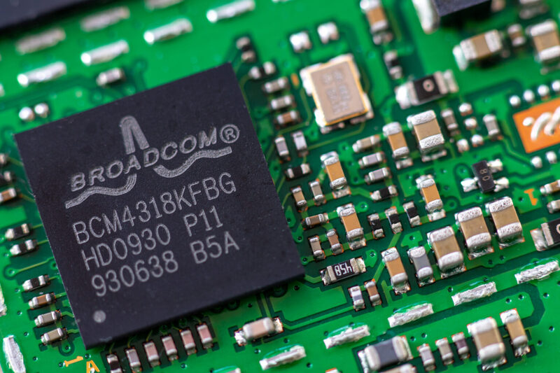 Broadcom Infrared Data Communications