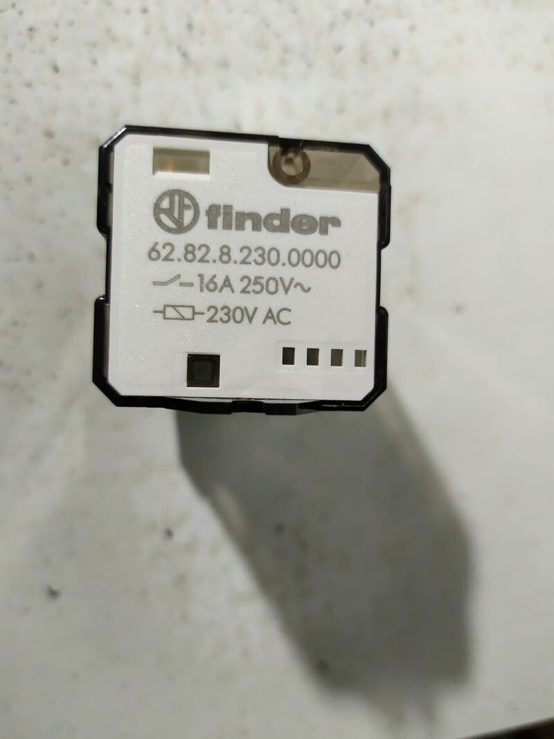 Finder 16A