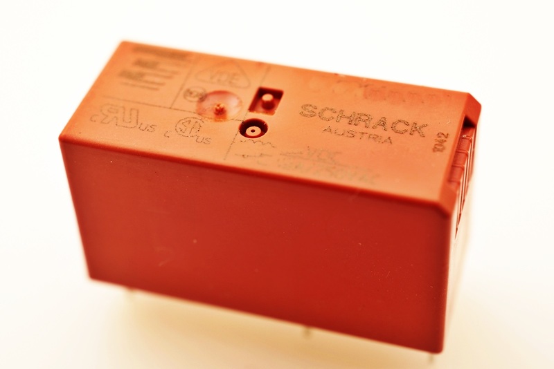 RE030012 Schrack