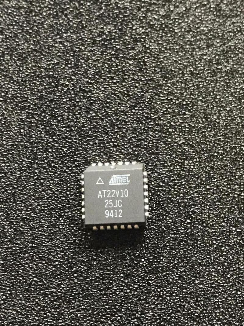 Микроконтроллер Atmel ATSAMD20E15A