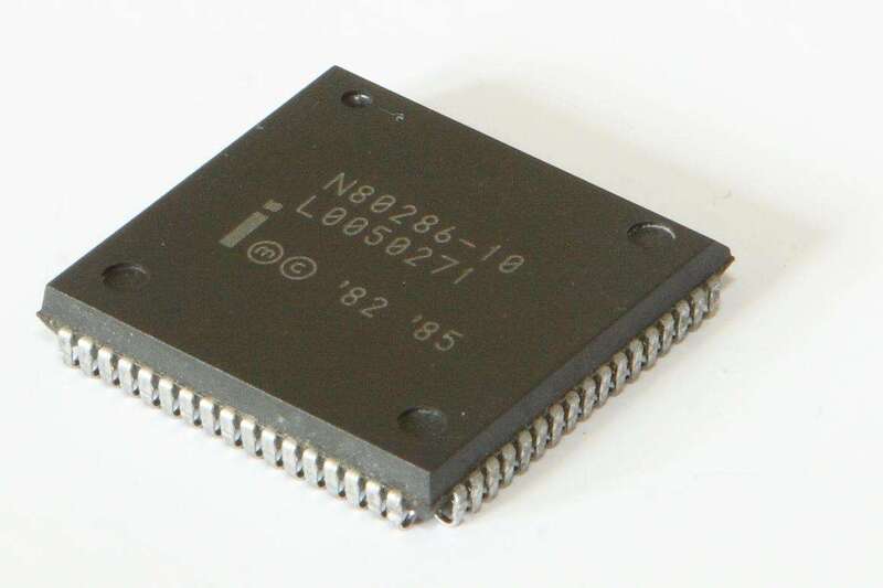 Atmel U4091BM