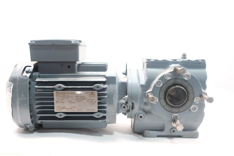Редуктор X3FS180E HU B от SEW Eurodrive Редуктор X3FS180E HU B от SEW Eurodrive