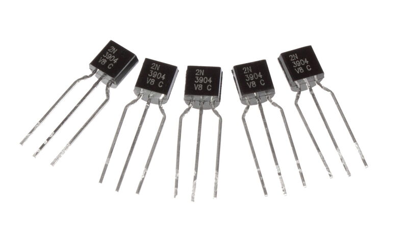 Радиодеталь Тиристоры и Триаки (симисторы)