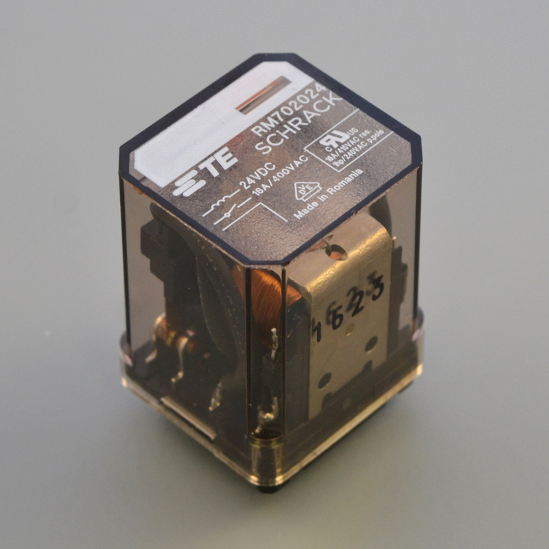 Предохранители (вставки плавкие) TE Connectivity