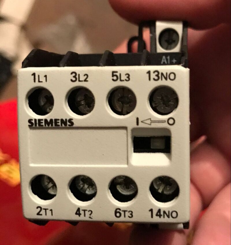 Пускатель Siemens 3TG1010-0AL2 Пускатель Siemens 3TG1010-0AL2