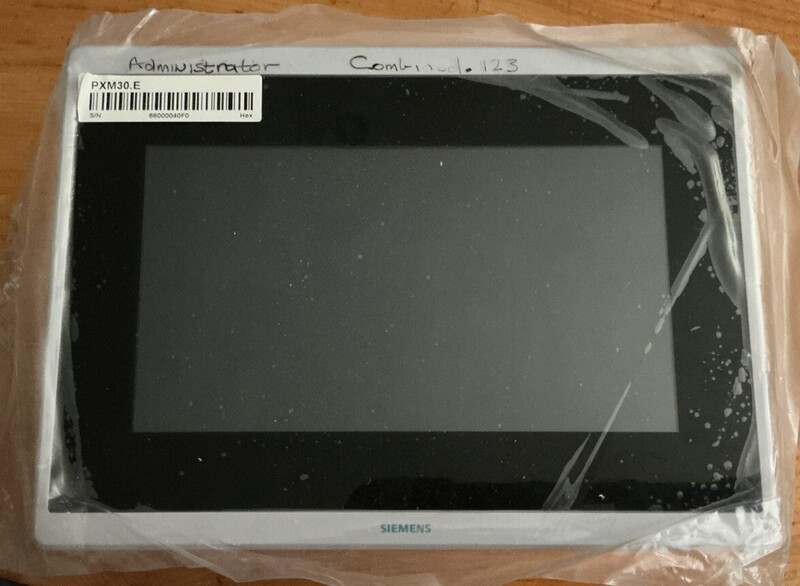 Сенсорная панель Siemens PXM30.E Сенсорная панель Siemens PXM30.E