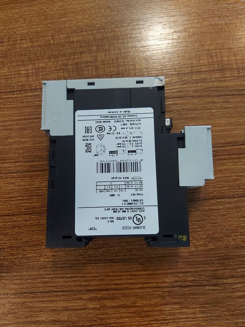 Реле контроля Siemens 3UG4641-1CS20 Реле контроля Siemens 3UG4641-1CS20