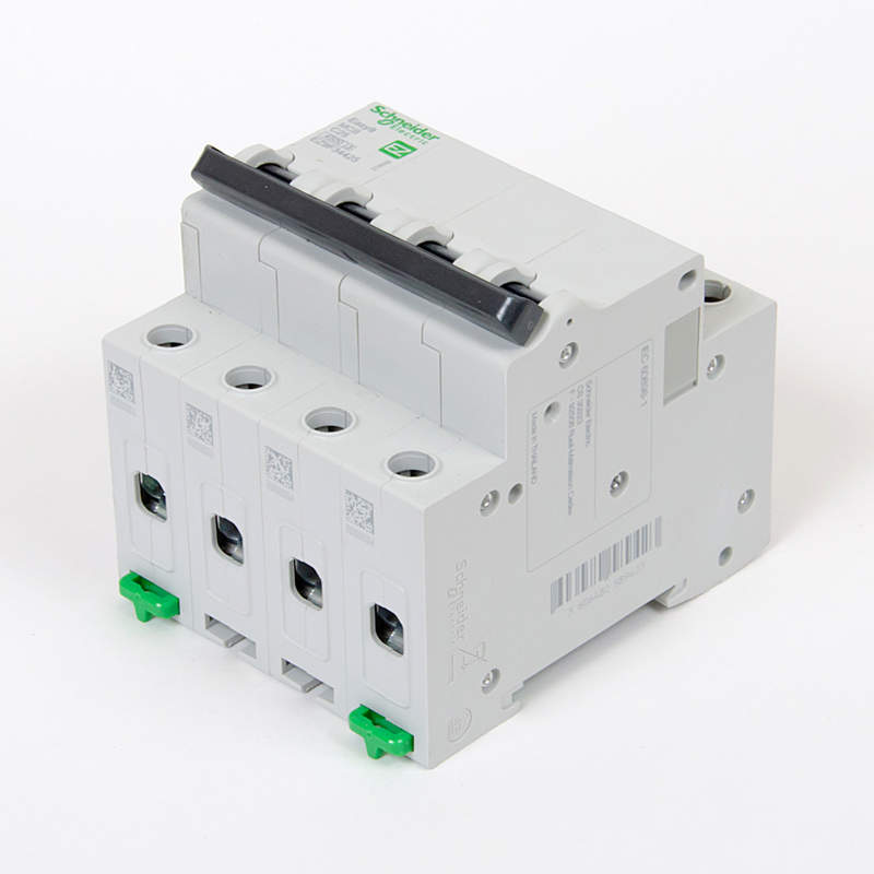 автоматический выключатель schneider electric 4п