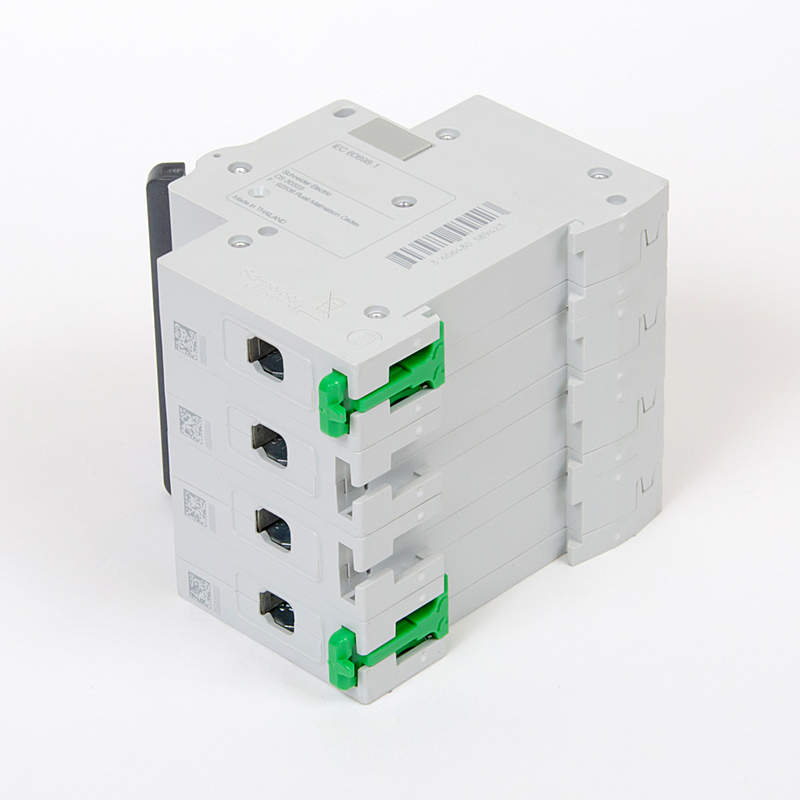 автоматический выключатель schneider electric 4п