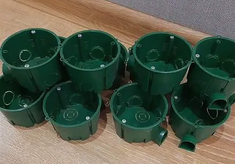 коробка установочная schneider electric imt35101