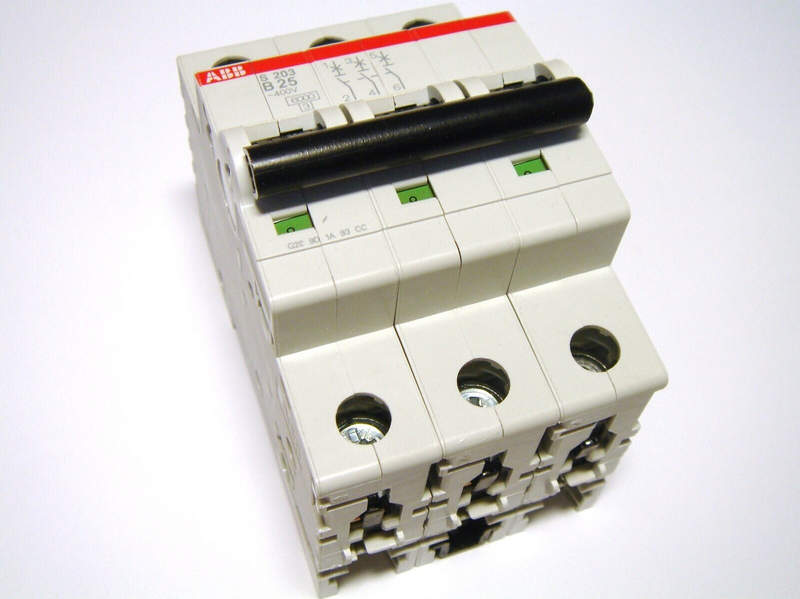 abb 25a 3p