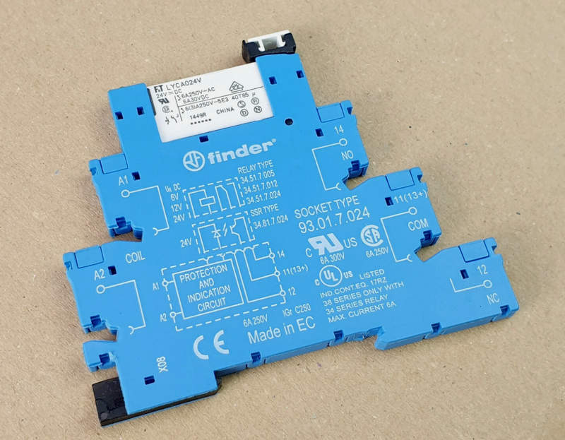 реле finder 93.01 7.024