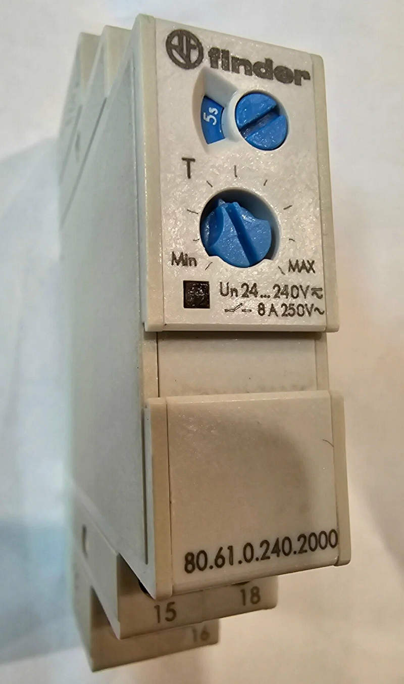 реле времени finder 80.61 0.240 0000