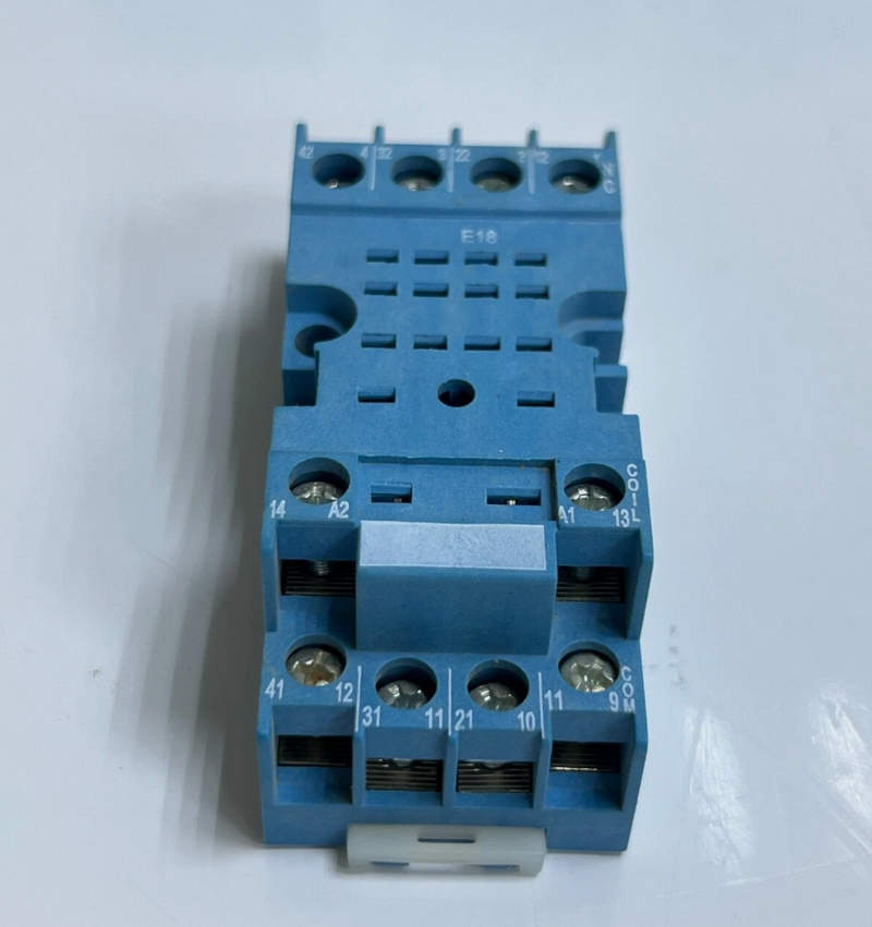 розетка для реле finder 94.74 9sma