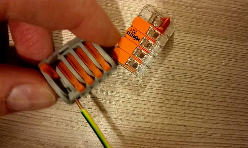 клемма соединительная для проводов типа wago