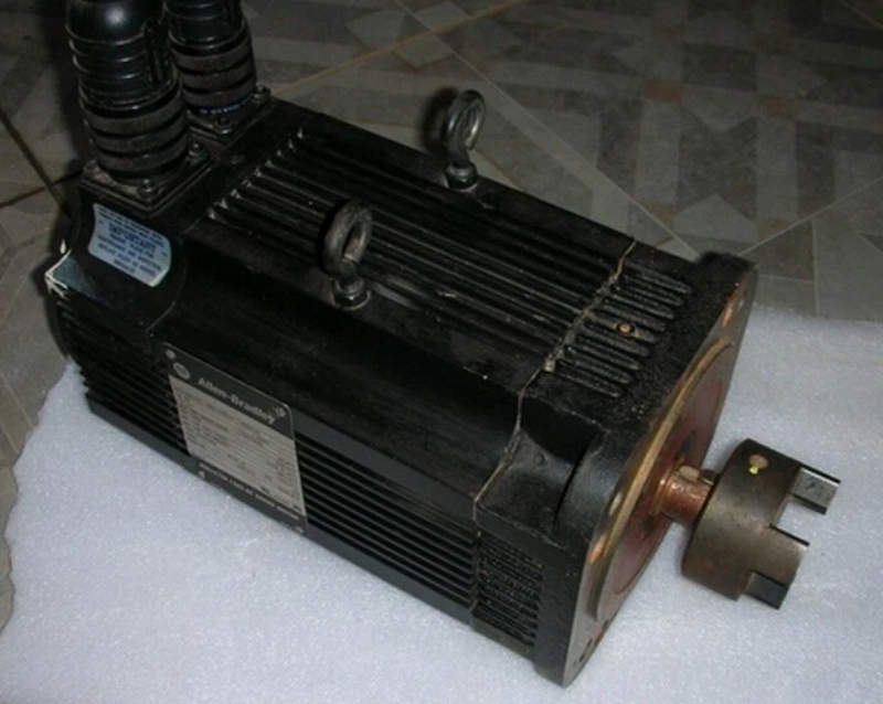 серводвигатель allen-bradley 1326ab-b515e-21