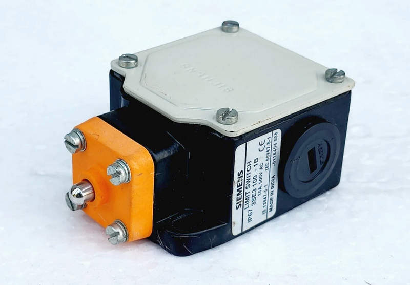 siemens 3se3100-0e аналог 500v ac-12 10a ac-15 6a 230v ip67