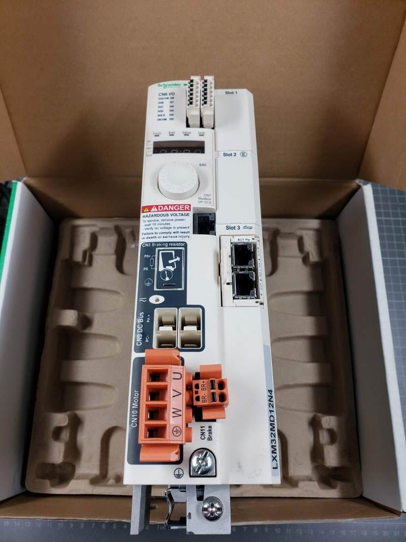 schneider electric lxm32md12n4 сервопривод schneider electric lxm32md12n4 сервопривод