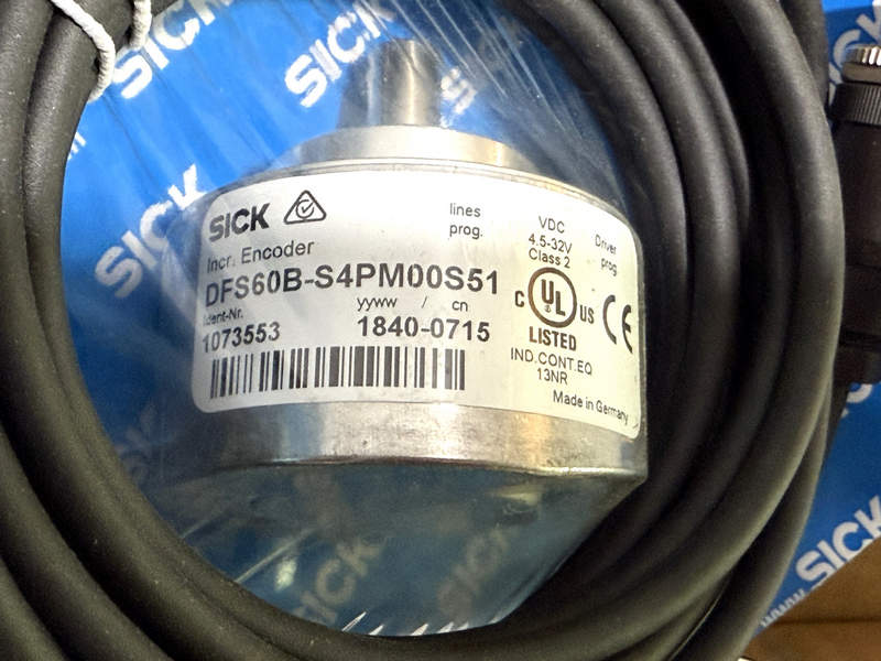 энкодер sick dfs60b-s4pm00s51