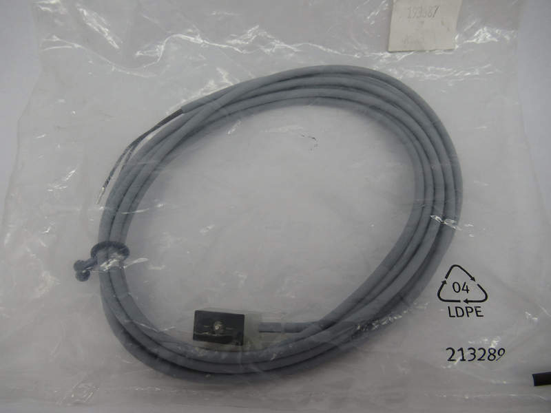 электроразъём с кабелем festo kmyz-9-24-2,5-led-pur-b
