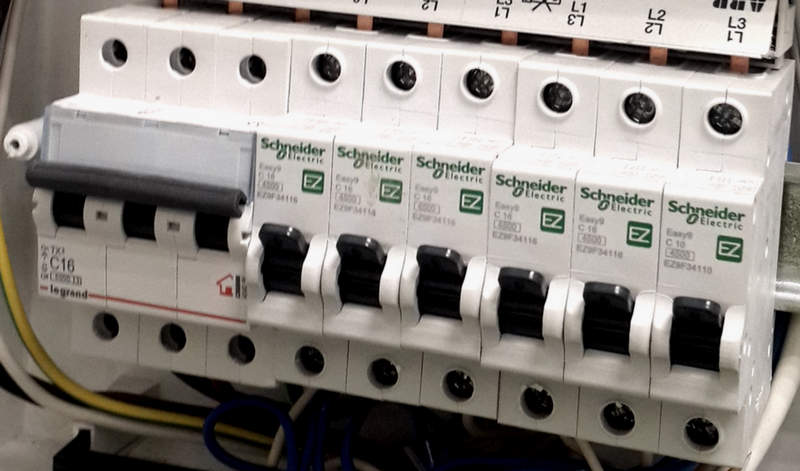 автомат schneider electric цена