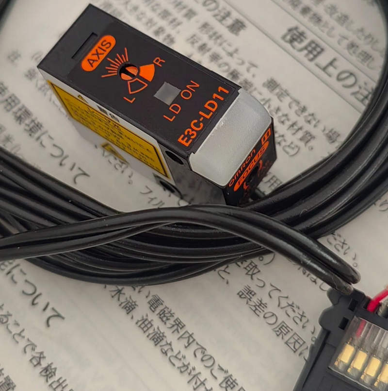 головка лазерного датчика omron e3c-ld11 10m головка лазерного датчика omron e3c-ld11 10m