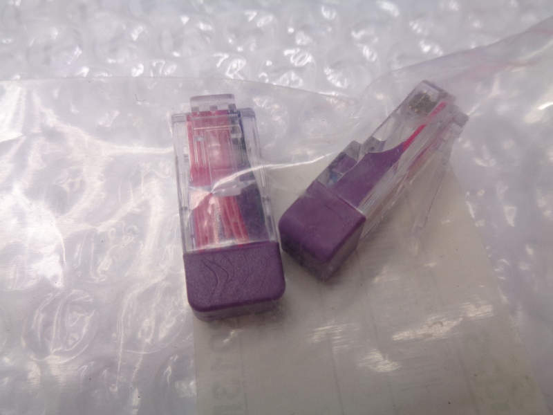 терминатор линии canopen rj45 schneider electric tcscar013m120