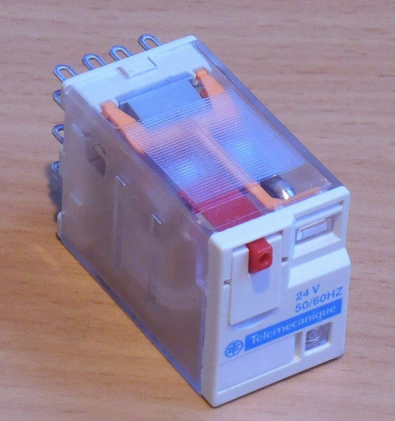 промежуточное реле schneider electric rxm4ab1b7